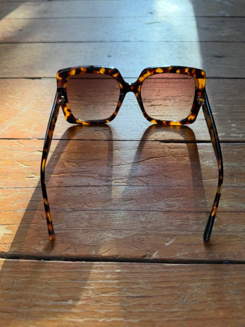 Diff Emily In Paris Sylvie brown and black tortoise sunglasses
